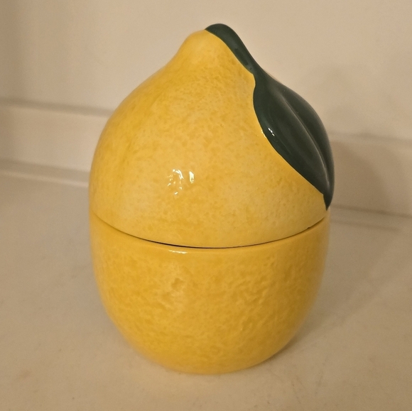 ⭐️40% Off⭐️ Lemon Measuring Cups by C.R. Gibson Jessie Steele - Picture 2 of 8